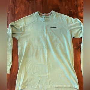 Patagonia Long Sleeve L